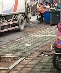 �ٰ��������˾����������ϰ���ÿ�����ܳ���Ѭ���ζ��