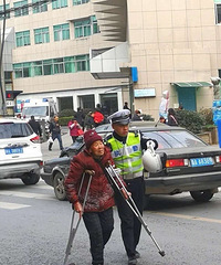 ��ů��˲�䡿�ٰ�������