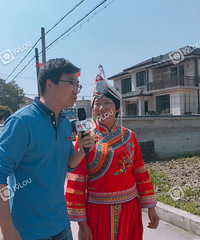 ������������Ļ����ν����Ǳͭɽ�忪Ļ