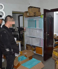 你买的华为手机可能是假的!临安警方破获一大型制假窝点