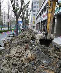 钱王街才交付几个月,怎么又开挖了