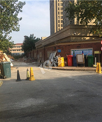 万马伊顿庄园前后2条路到底归谁管