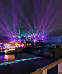 ��ɽ���̵����ƺ�ĵƹ���