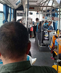 381公交为何老是急刹车?