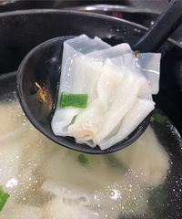 宝龙的老太婆粥摊的馄炖