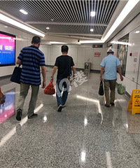 �Ӻ������������ٰ����