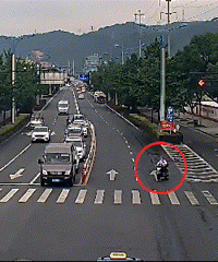 һλ��ү��綯���г�������ʻ������ƣ���������硱��...