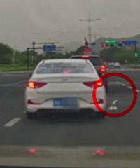 [ع]ŭٰͷɫС㱻عˣ