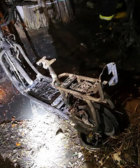 吓人!停放在楼道的电动自行车着火了!临安市民一定要注意!