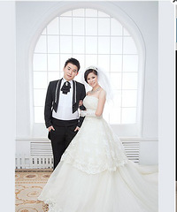 【穿着婚纱去春游】+东游西逛享幸福