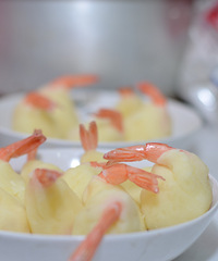 【路人传奇组】小叶美食处女座:土豆虾球