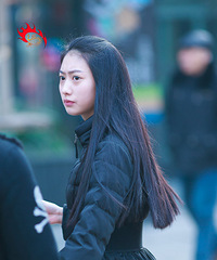 过年啦,大街的上MM越来越多了