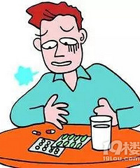 宁波女子吞了片药 导致食道灼伤!她的动作你也经常做
