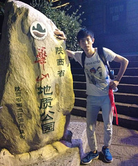 也许是因为傻,所有一直找不到更傻的。。。。
