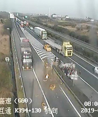 杭金衢高速上翻车,硬核奶奶保护怀中3个月大的婴儿毫发无伤