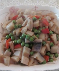 "蚝油彩椒炒藕丁"