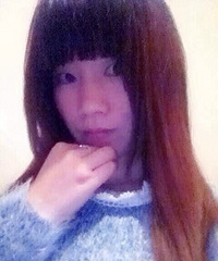 此女征男友!是个很乖巧的女孩哦