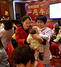 “竺外婆”舞起“被动操