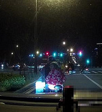 电瓶车作为路霸 求放过