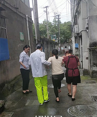 “孙大圣”大闹小区 咬伤多名居民