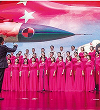 唱首红歌赞祖国