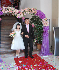 �鶨̨�ݡ���Լ�������������������ͷ