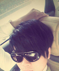 ��������90����Ů