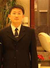 32�ꡢ172cm�������ˣ����أ�