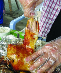 ������ȥũ���ֳ���һֻ��ɫ���H�������㳬���ó�