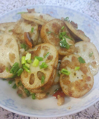 ���Ƕ�ȥ����ȫ����ɣ���ֻ������һ���˵�θ����