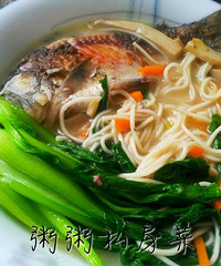日食记----之鲫鱼面——(治愈你的胃)