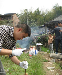 85�꣬���ĵ�������