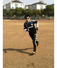 32�꣬172cm���ٺ����ڽ���������