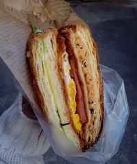 ���ر����ԳԹ�����ͯ���ζ��