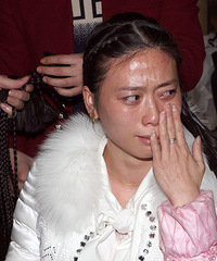 怕与胎儿争营养 准妈妈剪掉13年长发(图)