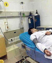 ��������ҽԺ����ҽ���Ȳ��˺�    �Լ��赹�ڵ���