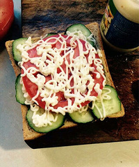 �Լ����֣�������ʳ