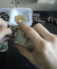 [����]���ֻ����Ի��ն��ٿ˻ƽ�