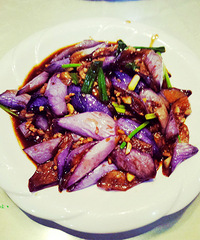 ���ഺ��һ���ڳ���ѧУ��������ʳ���ܱ���