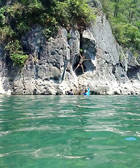 巅峰户外溯溪仙居娇龙谷,经过淡竹时又嬉水一番