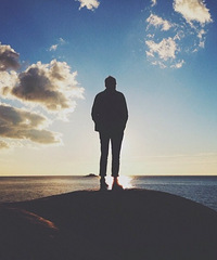 ���շ�������Ա �Ҿ��е�ƫ�� �����м��׷� ����������