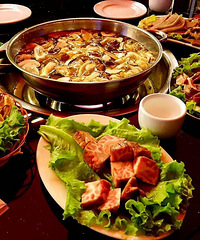 ������һ����ɽ�򣬱Ƚ��ؿ�ζ