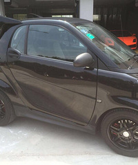 ����һ���²�����˹�����ұ߰����ͷ�©����