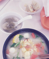 ���ȴ�ѧʳ�ã�ͦ���˵�һ�ݷ�7-9Ԫ