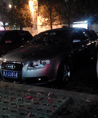 �ں�����