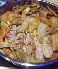 �˹��ص㼦�г�Ͱ�ɳ�㣬�Ե��ǿ���~