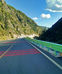 ������ɫ������Ƕ����ƹ���һ·��ɫ