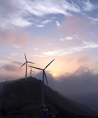 括苍山,我们一起看太阳爬上来