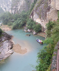 雨里雾中穿越石桅岩、大龙湫景区