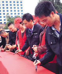 [����������]����һ����������Ͱ